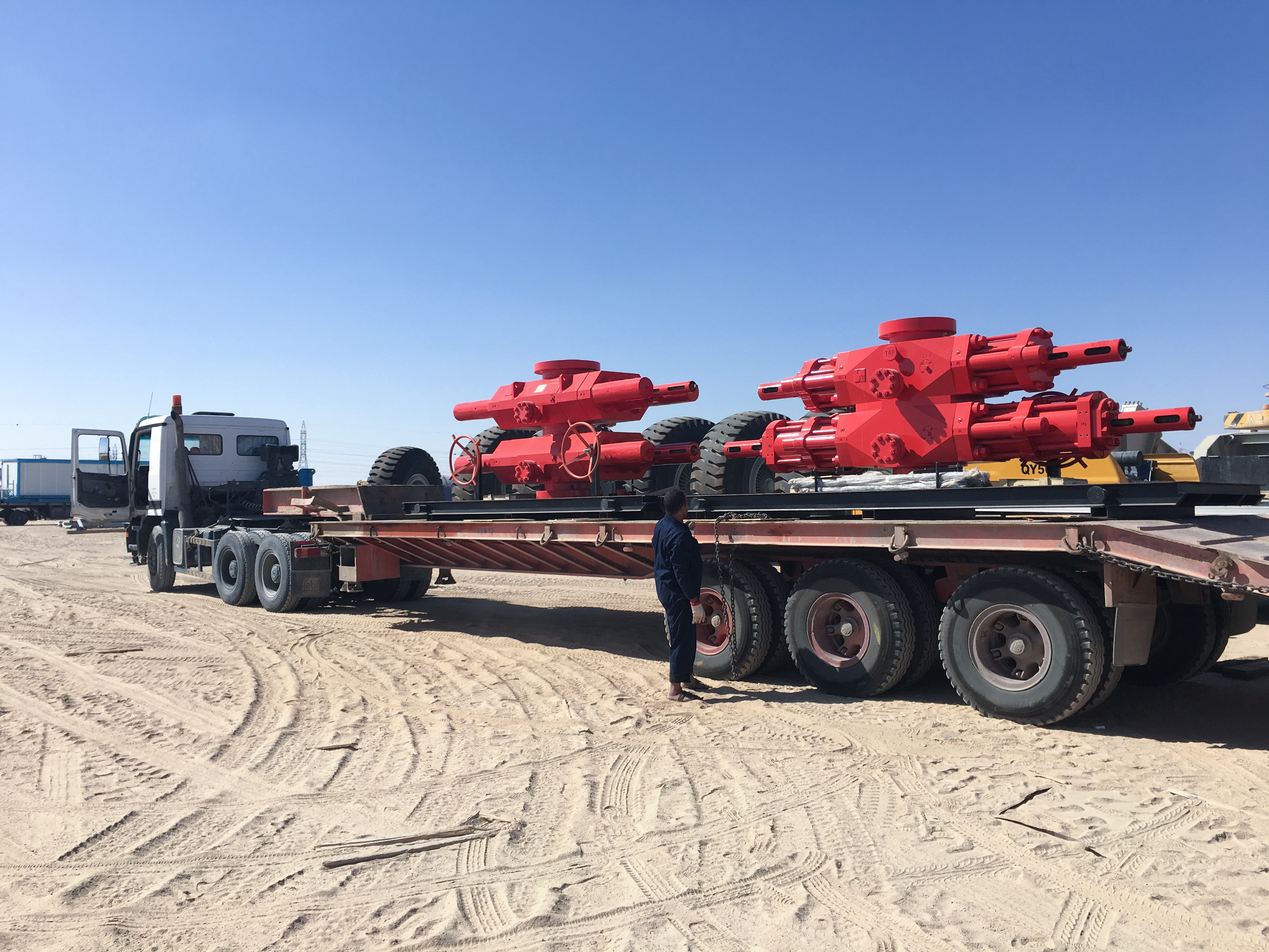 Продукция контроля скважины под давлению 10Kpsi, производственная Компанией Shenkai, успешно вошла в список поставщиков Кувейтской государственной нефтяной компании (Kuwait Oil Company)(图1)