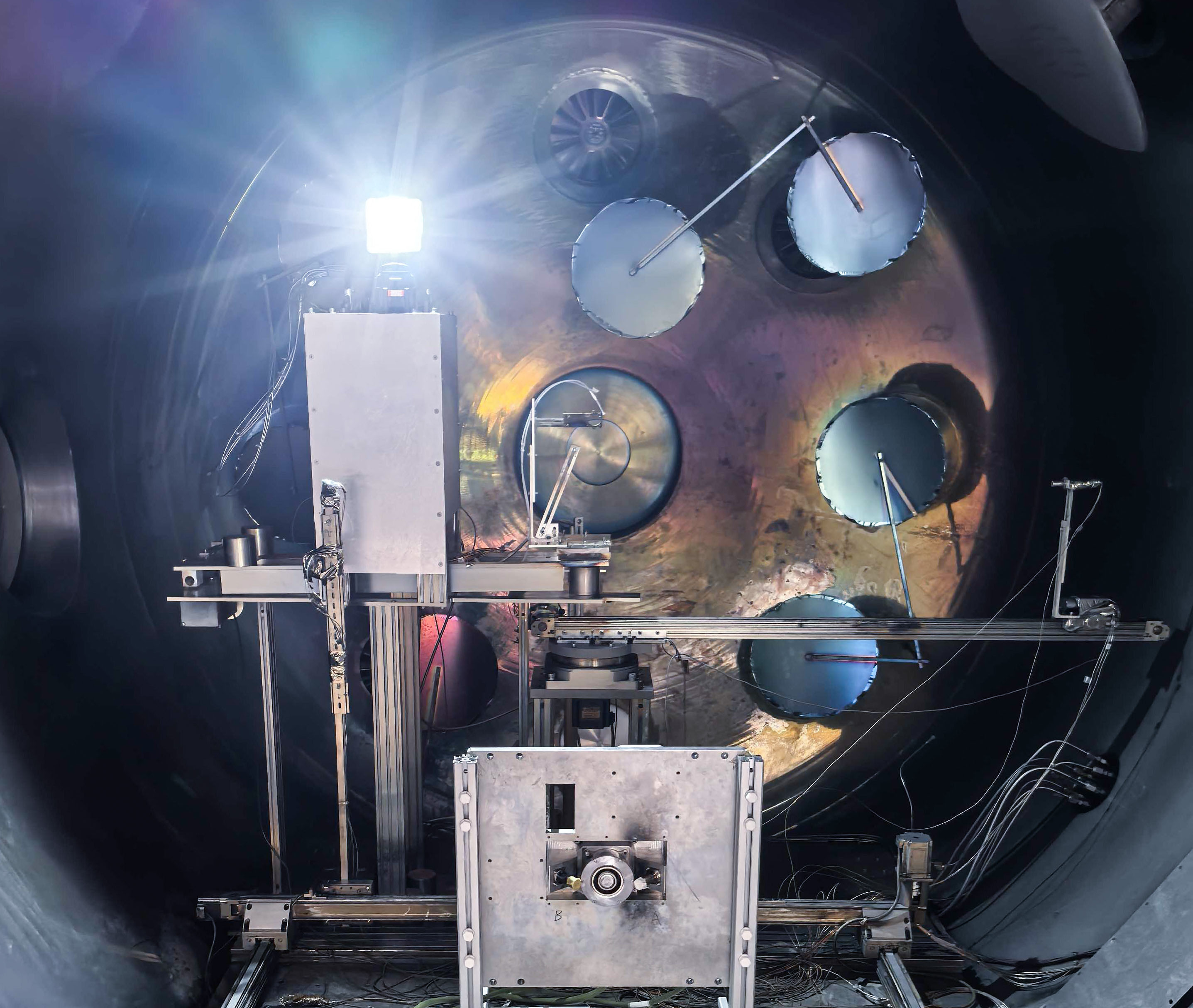 喜讯！尊龙凯z6mg官网投资企业：瀚氢动力卫星霍尔电推进系统燃烧乐成！(图2)